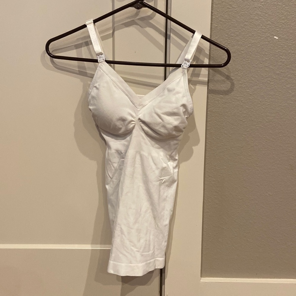 Ingrid and Isabel Postpartum nursing cami. White. Fitted. Size small.